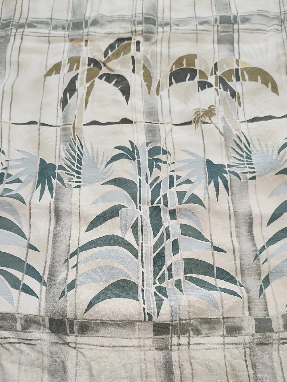 Tommy Bahama Vintage 100% Silk Plaid Palm Tree Border Print Camp Shirt M - Picture 16 of 16